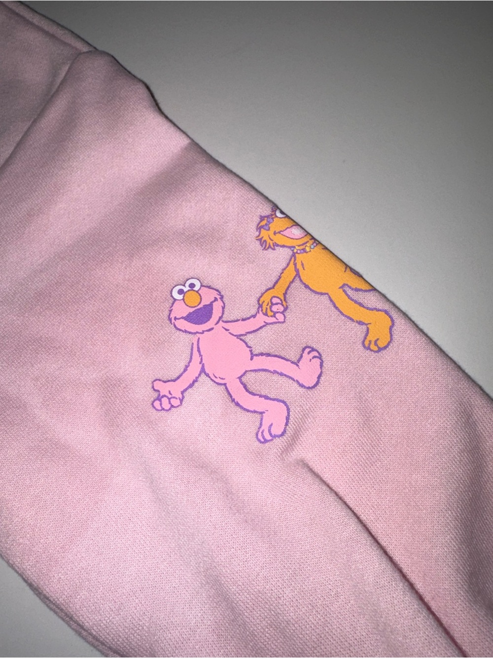 Sesame Street Spread Kindness Girls’ Pink Sweatshirt Size 5 - Picture 5 of 8